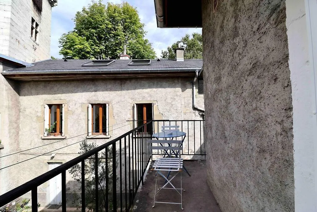 Les Hauts Du Chateau Chambery Apartment